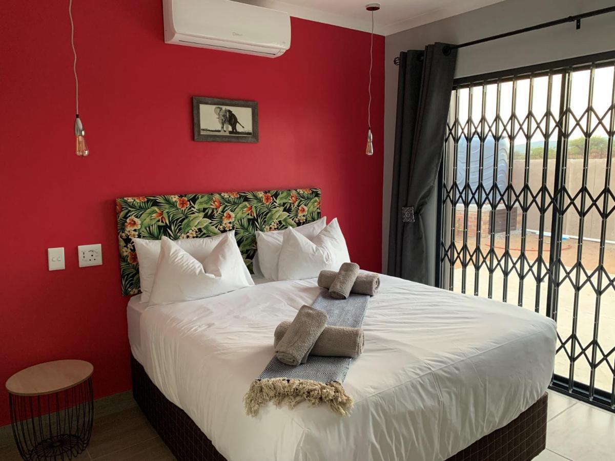 Elephant House, 2 Bedroom House, Next To Pilanesberg And Sun City Mogwase Kültér fotó