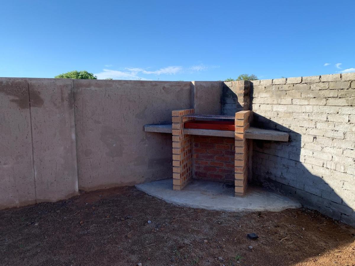 Elephant House, 2 Bedroom House, Next To Pilanesberg And Sun City Mogwase Kültér fotó