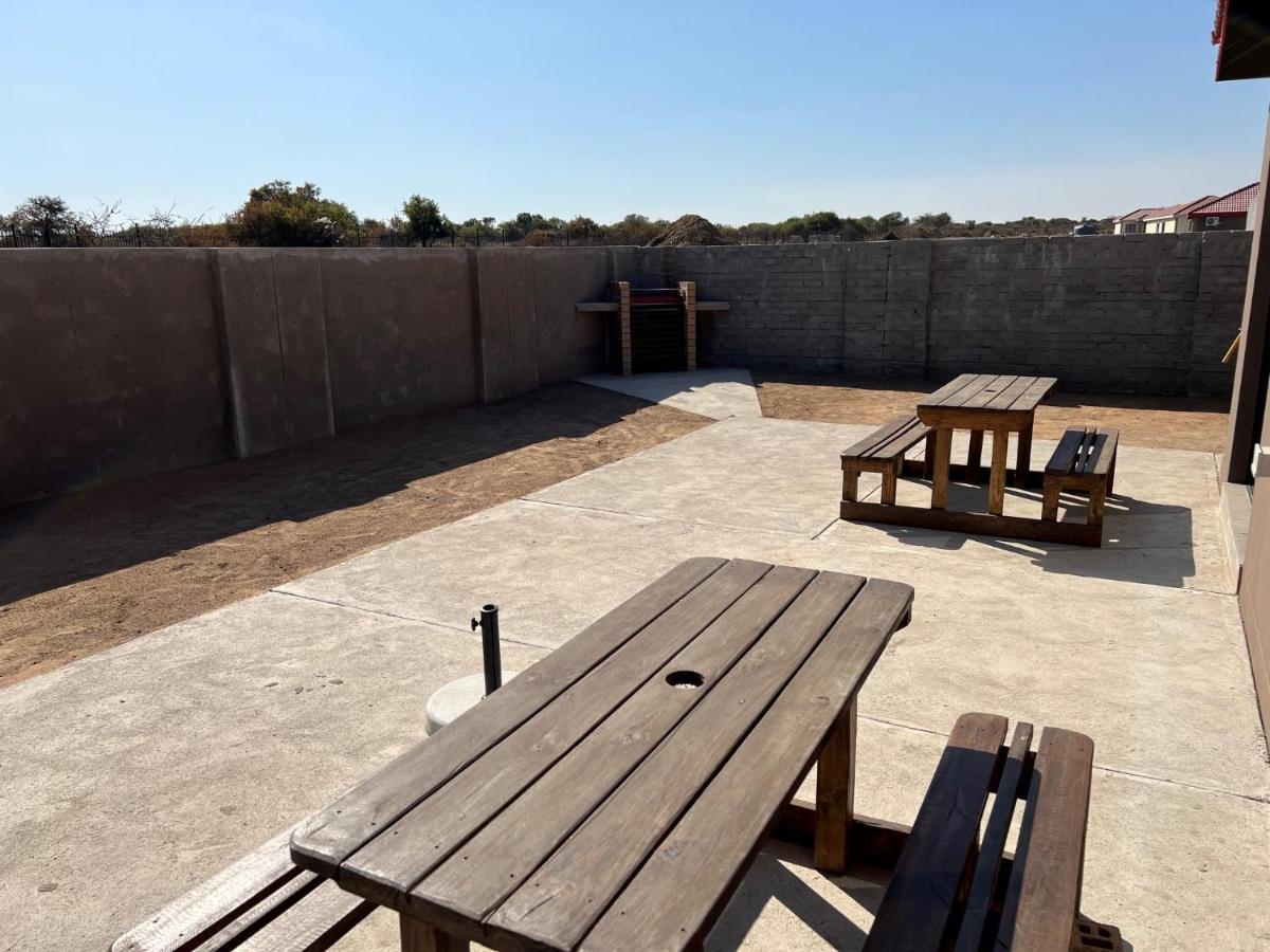 Elephant House, 2 Bedroom House, Next To Pilanesberg And Sun City Mogwase Kültér fotó